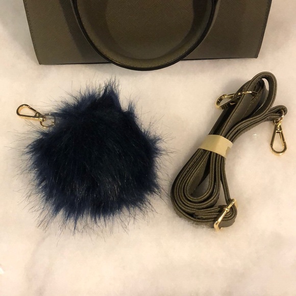 Call it Spring women’s purse - Picture 6 of 8